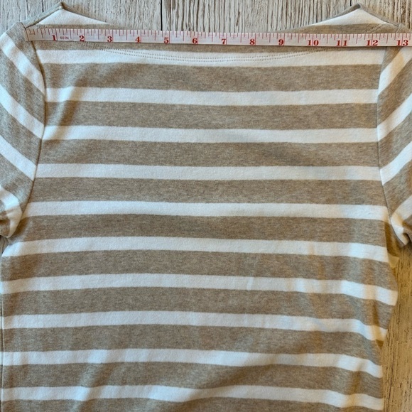 NWT GAP Modern Boat Neck Tan Oatmeal & White Stripe Long Sleeve Tee size Small - Picture 7 of 12